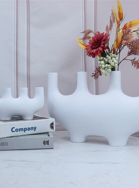 简约现代白色树脂创意多孔抽象几何雕塑样板P间客厅玄关桌面摆件