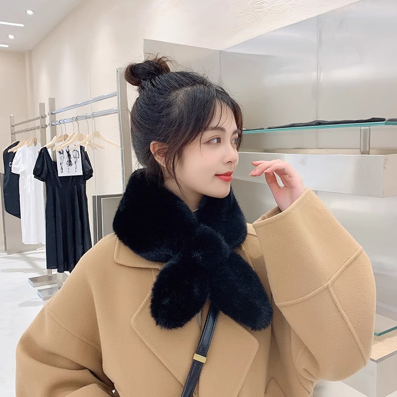 L3软糯韩国chic加厚纯色毛毛围脖保暖仿獭免毛交叉围巾毛绒领子女