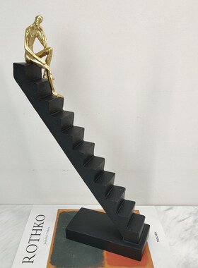 北欧轻奢上楼阶梯l人酒店前台样板间软装饰品电视柜步步高升摆件