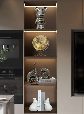 酒柜家居装饰品i摆件暴力熊大套装轻奢客厅电视柜餐边柜红酒架