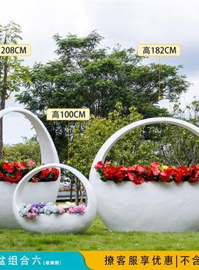 户外简约抽象花篮花盆玻璃钢雕塑花园林景观草坪楼盘美陈装饰摆件