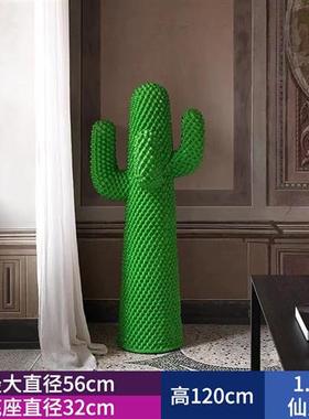 网红仙人掌玻璃钢衣架雕塑商场店铺家居美陈落地装饰潮流大摆件