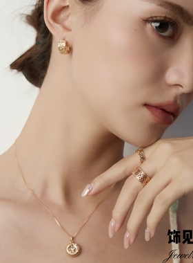 钱多多～新中式复古小众钱币招财戒指玄学好运天然珍珠金发晶手链