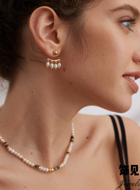 高级感简约黑色闪光石天然珍珠项链女大气复古锁骨链小众串珠颈饰