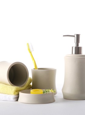 北欧高级c灰软装饰品现代样板间装饰摆件卫生间漱口杯洗手液瓶皂