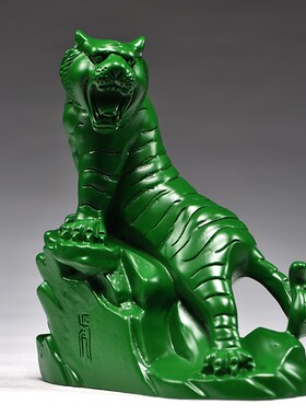 绿色木质虎摆件实木雕刻老虎动物家居办公摆设送礼十二.生肖工艺