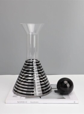 简约摆件现代酒具轻奢玻璃茶几饰品样板软装创意T家居餐桌品意式