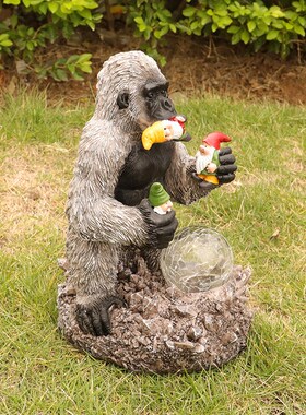 新品花园装饰太阳能发r光树脂工艺品猩猩吃精灵水晶球户外摆件