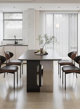 意式极简岩板餐桌现代简约2024新款全托轻奢中古风长方形实木餐桌