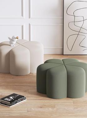 科技布凳子家用创意可爱设计师沙发凳子单人茶几凳客厅小椅子墩子