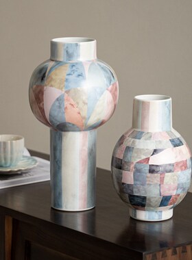 Rzone 高级感小资手绘马v赛克花瓶时尚家居高级感陶瓷软装饰品摆