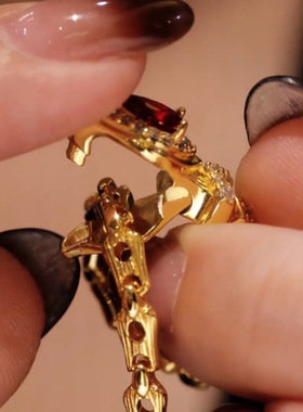 蒂晨新品水滴灵蛇形百搭手链  高品质时尚气质精致显白高级感