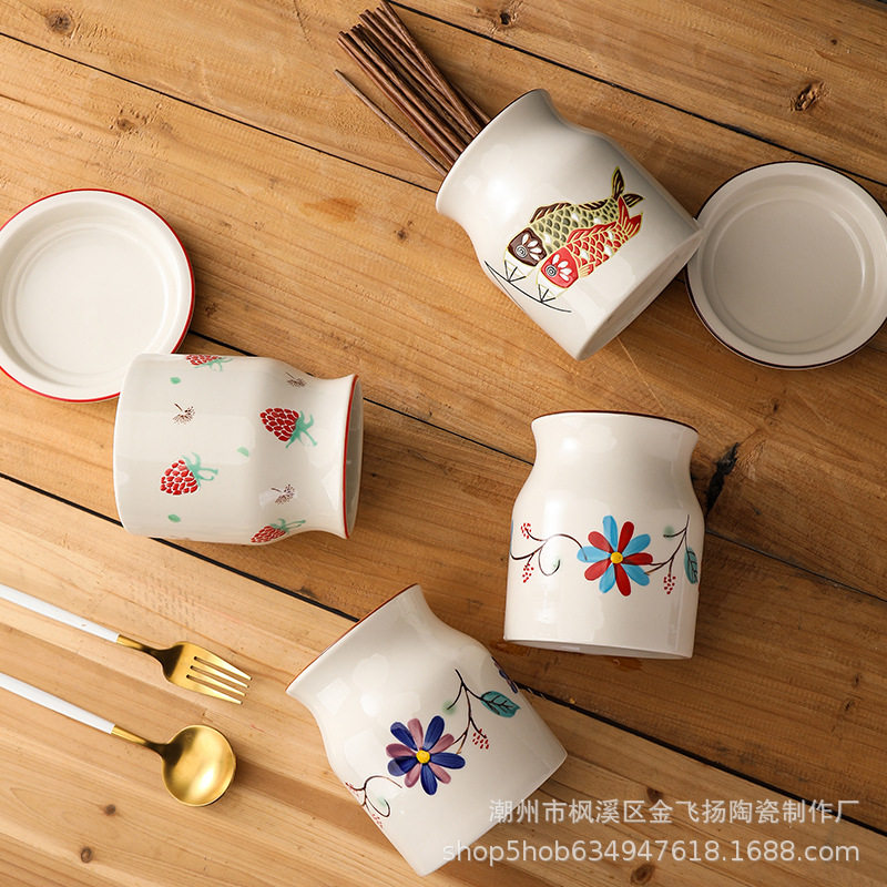 Creative ceramic drain chopstick holder for home use