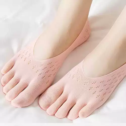 Ченг Ченг предпочитал пять носков Finger Summ