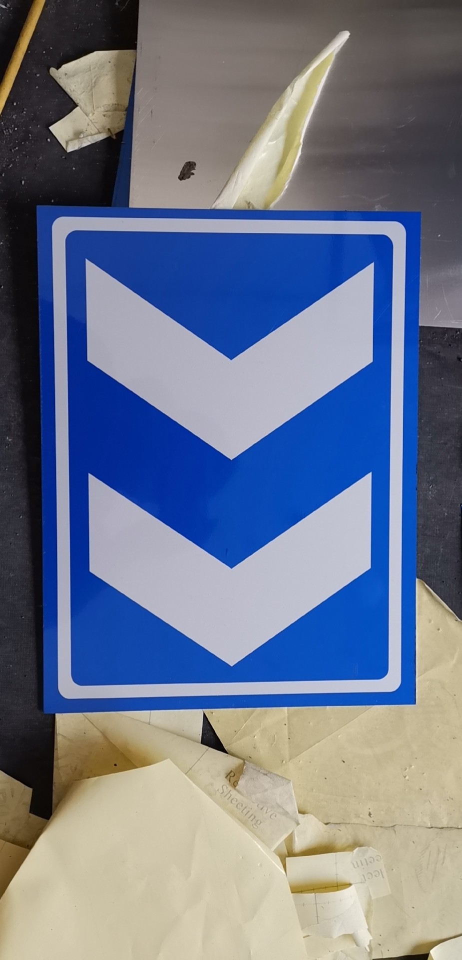 交通标志牌地下车库停车场道路黑黄蓝白箭头指示导向牌诱导标双向,淘宝优惠券,粉丝福利购,淘宝优惠卷