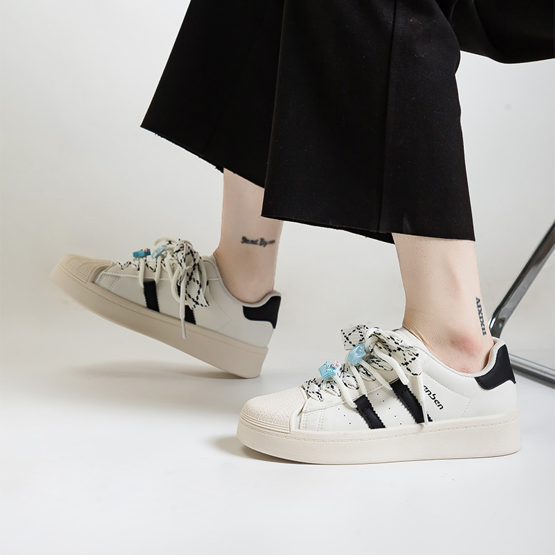 人本官方店2025春季新款贝壳头运动板鞋学生小众设计休闲鞋慢跑鞋 - 图1