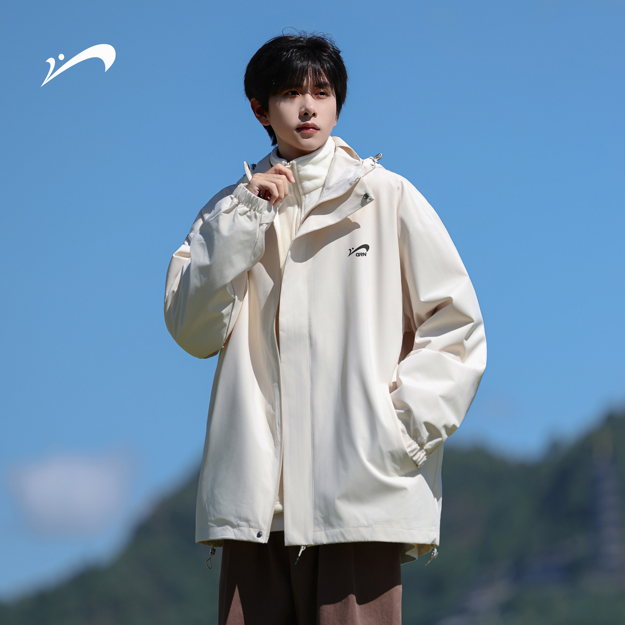 贵人鸟双面绒内胆三合一冲锋衣