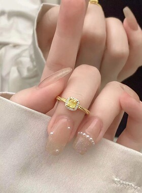 热销小红书同款 镀18k金色黄钻小方糖彩宝戒指 仿水晶锆石指环女