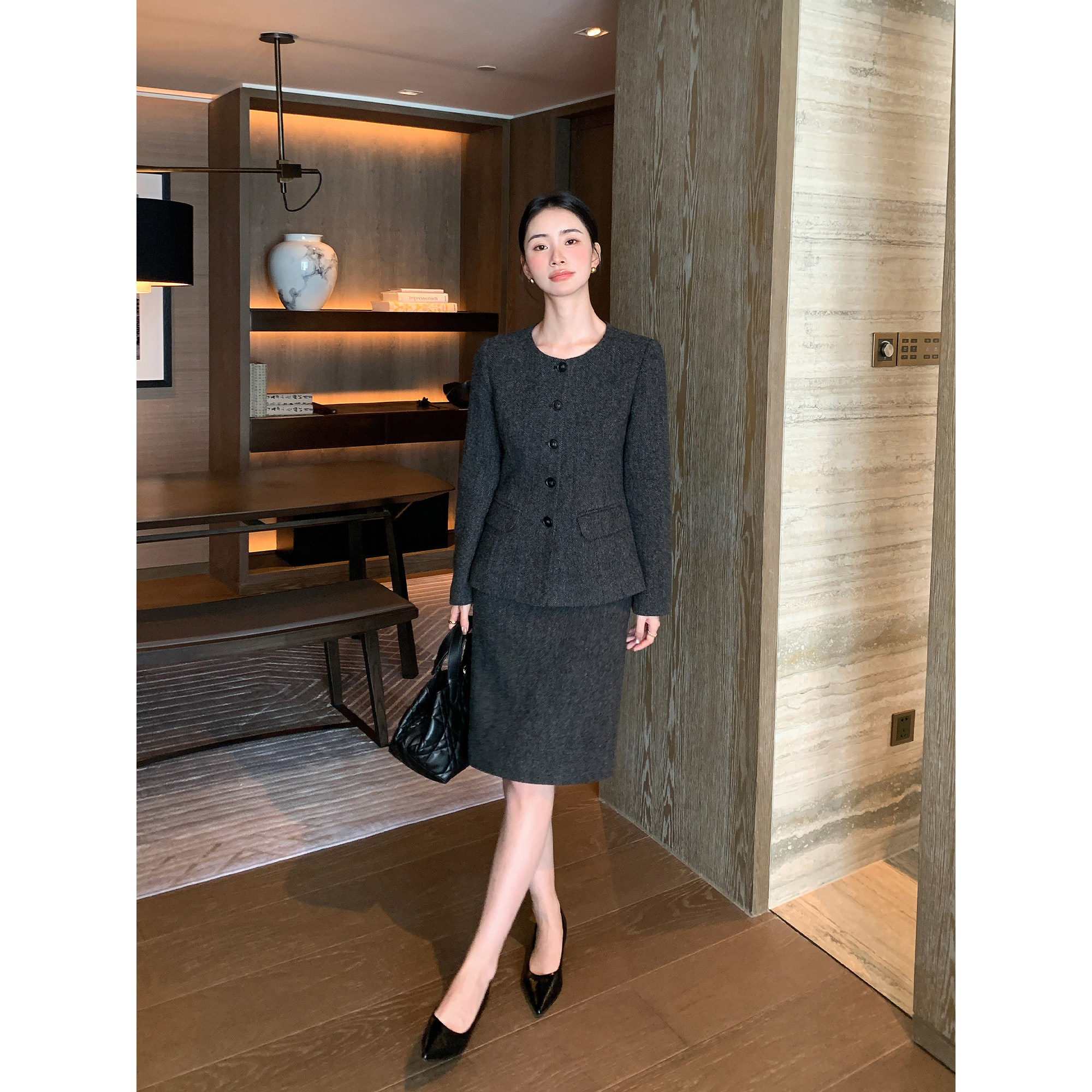 Maven Lin  贵奢老钱 小香风羊毛圆领外套女高级毛呢直筒半裙套装,淘宝优惠券,粉丝福利购,淘宝优惠卷