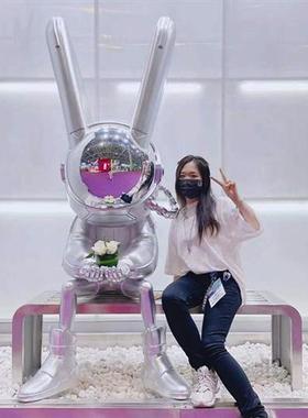 空山基机械姬电镀玻璃钢大型抽象人物雕塑商场酒吧KTV潮流装饰品