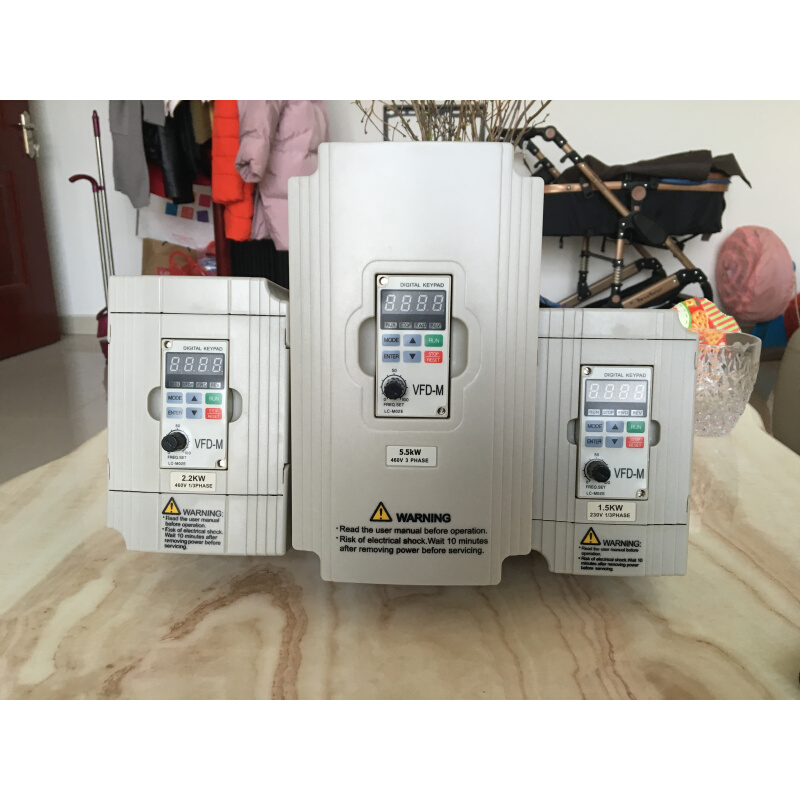 .04KW中达台达变频器1.5KW0.75 2.2KW220V转变三相380V矢量5.5KW - 图2