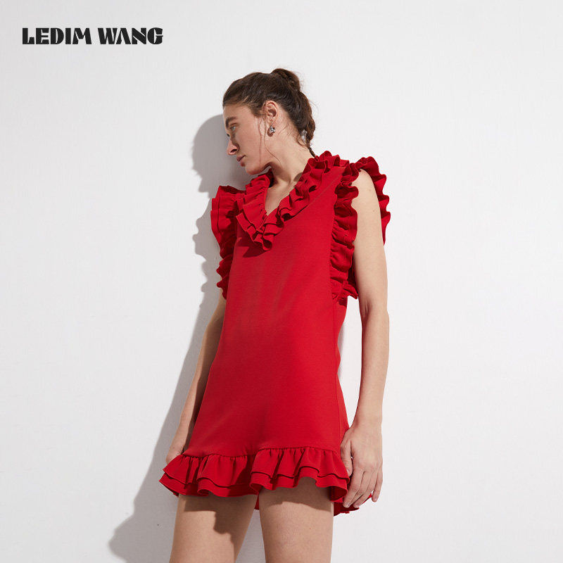 LEDIM WANG设计感荷叶边红色无袖连衣裙女2025春夏新款宽松短裙,淘宝优惠券,粉丝福利购,淘宝优惠卷