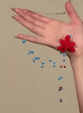 新款多巴胺蓝色串珠花朵项链撞色高级感锁骨链甜美时尚个性颈链女