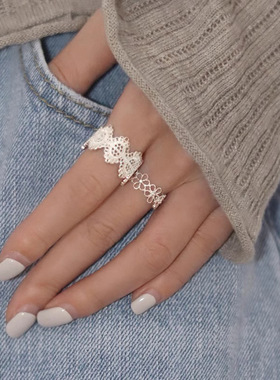 s925纯银蕾丝花边戒指女轻奢法式复古宫廷风温柔气质精致花纹指环