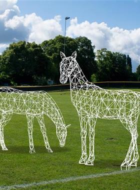 不锈钢镂空马雕塑户外广场公园林草坪景观售楼处装饰铁艺动物摆件