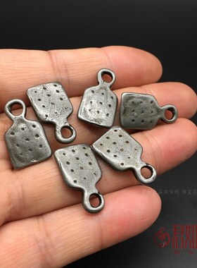 新品藏天铁卡子带咒点挂件 藏饰民族风迷你托P甲挂饰挂侧配饰配件