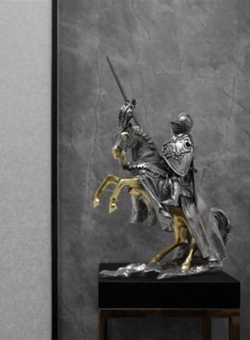 速发欧洲复古骑士摆件柜视电酒柜办公室装饰盔甲士居模型家兵饰品