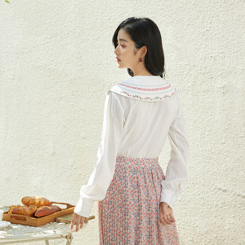 茵曼田园风2022春季新款娃娃衬衣 茵曼一零一度衬衫