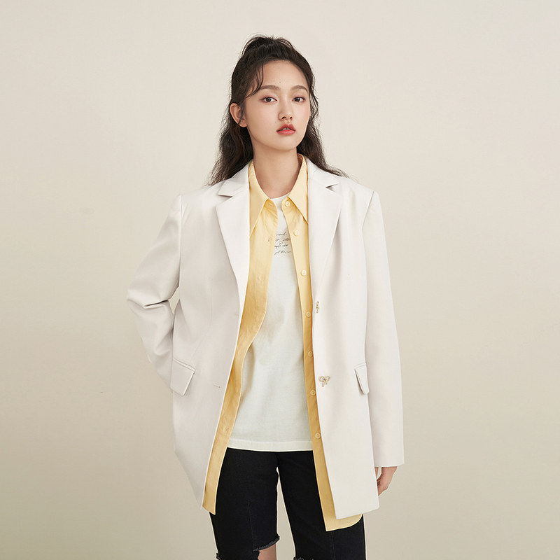 茵曼西装外套2022年早春季新款宽松 茵曼一零一度西装