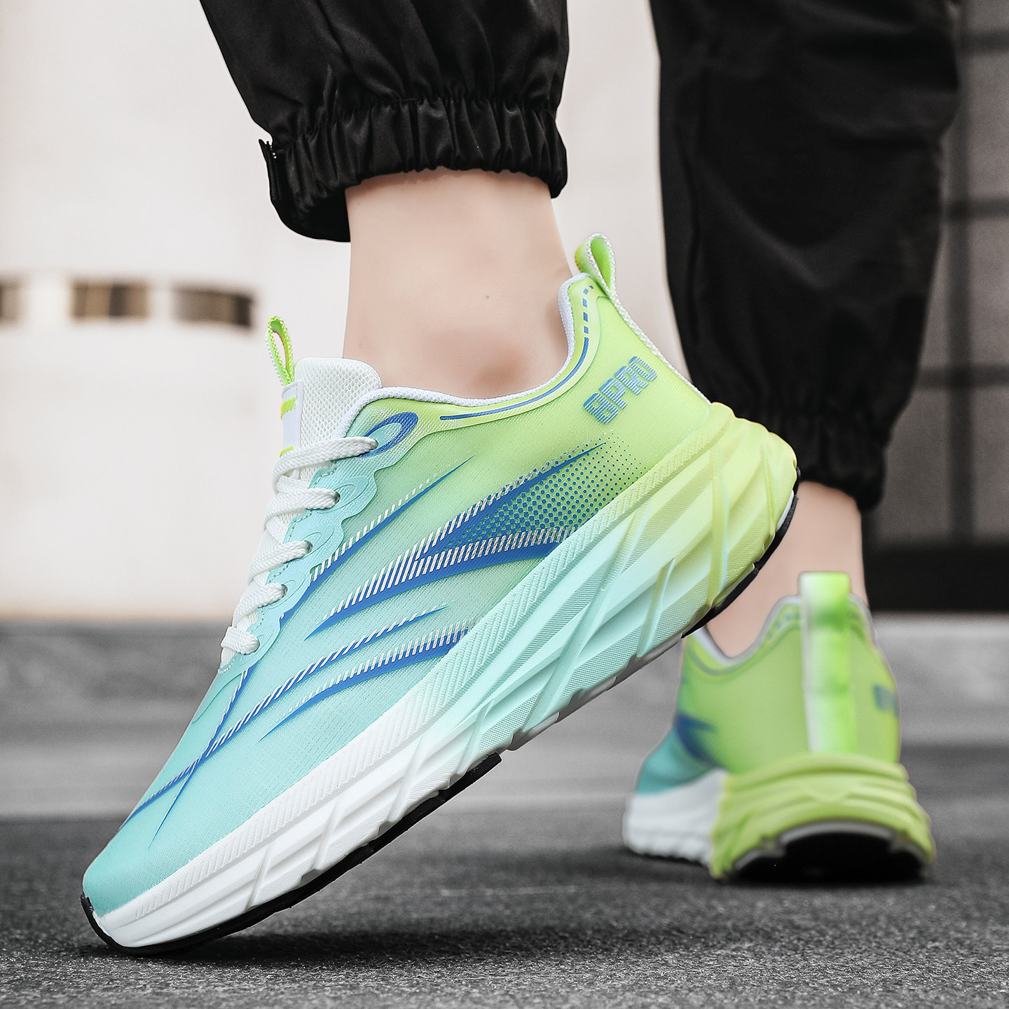 加宽加大春季男鞋透气宽楦不挤脚45超轻减震跑步鞋46加肥47运动鞋,淘宝优惠券,粉丝福利购,淘宝优惠卷