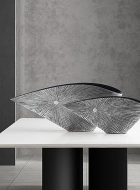 意式现代极简轻奢高档抽象艺术摆件玄关电视柜客厅家居装饰品花瓶