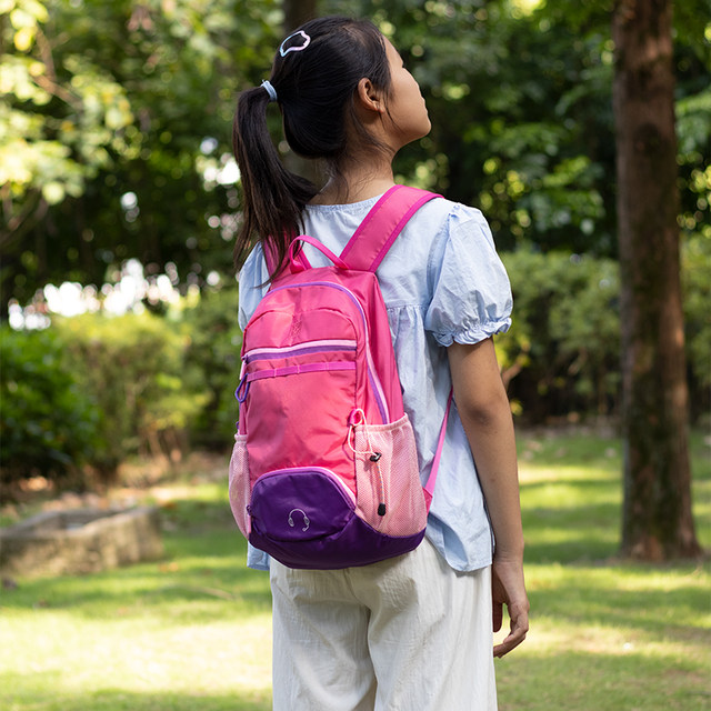 Children's ultra-light study backpack for outings