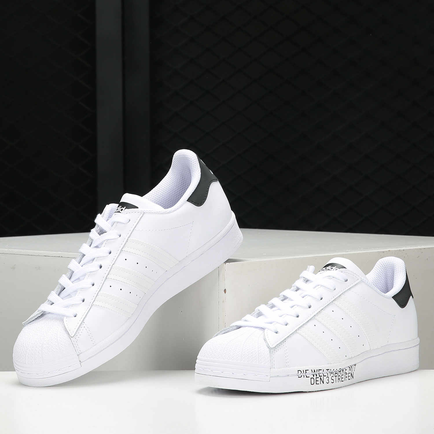 Adidas/阿迪达斯正品三叶草SUPERSTAR男女经典休闲运动鞋 FV2810 - 图1