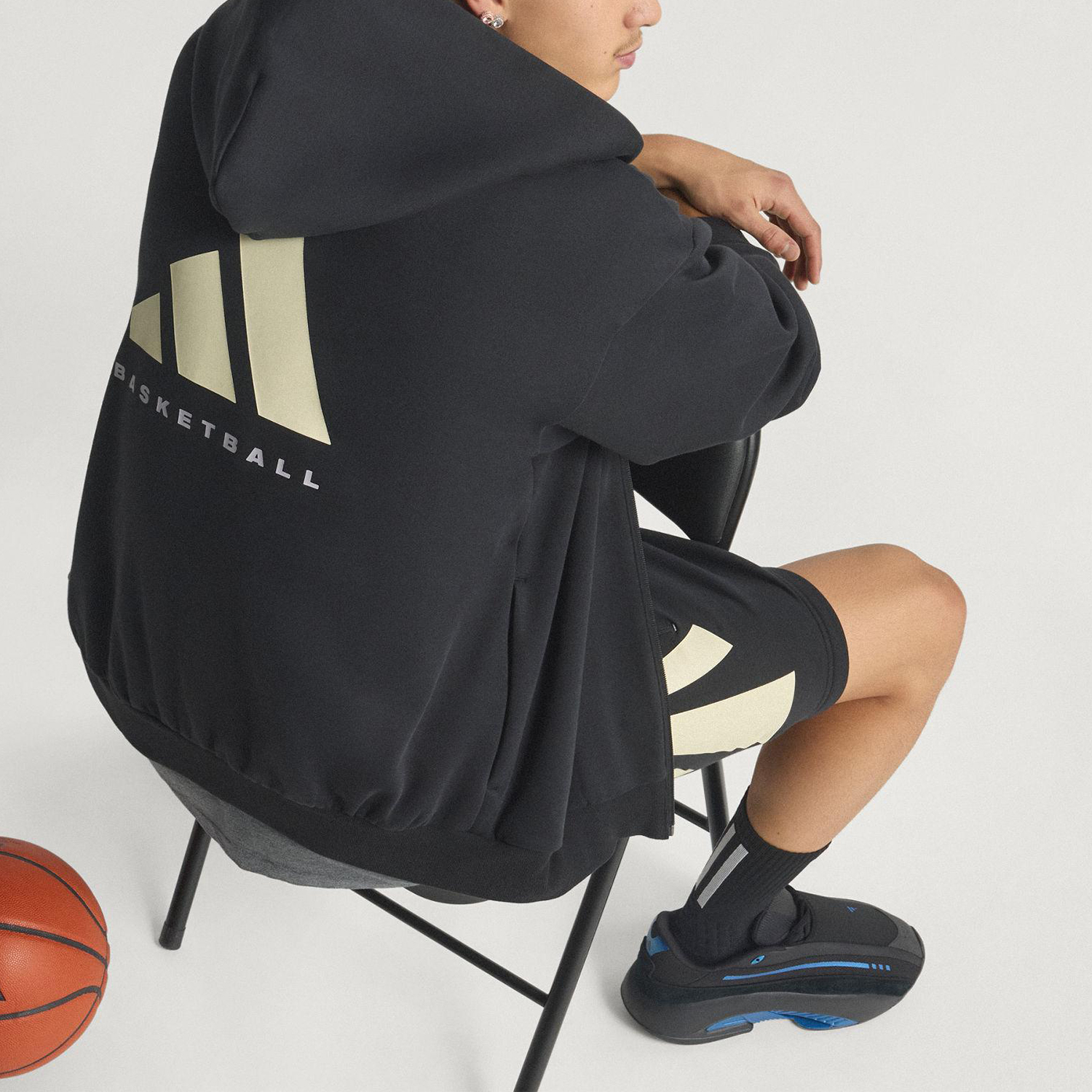 Adidas/阿迪达斯官方正品2025秋季款男女连帽篮球运动外套KB3064 - 图1