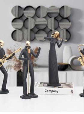 创意运动人物摆件轻奢高档客厅家居摆设高级书架酒柜装饰艺术模型