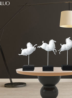 家居软装树脂工艺品马室内装修家居设计配件客厅桌面奔跑的马摆件