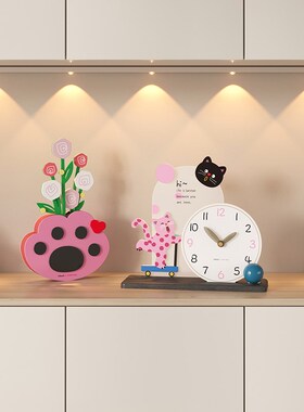 极速波点猫d台钟装饰摆件办公室桌面居家房间可爱装饰品客厅电视