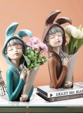 创意女孩摆件家居饰品客厅酒柜装饰卧室少女心结婚生日礼物送女生