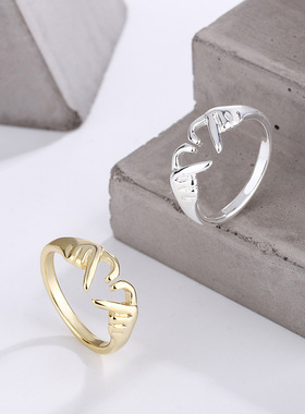 极速Romantic Heart Hand Hug Fashion Ring for Women ZCouple