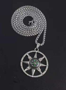 极速European and N Retro Compass TiFtanium Steel Necklace Me