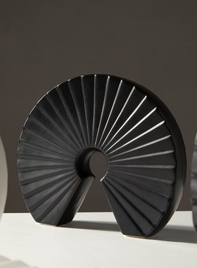 速发抽象黑艺扇形艺术客瓷工白品样板间酒柜玄关摆件办公室陶厅电