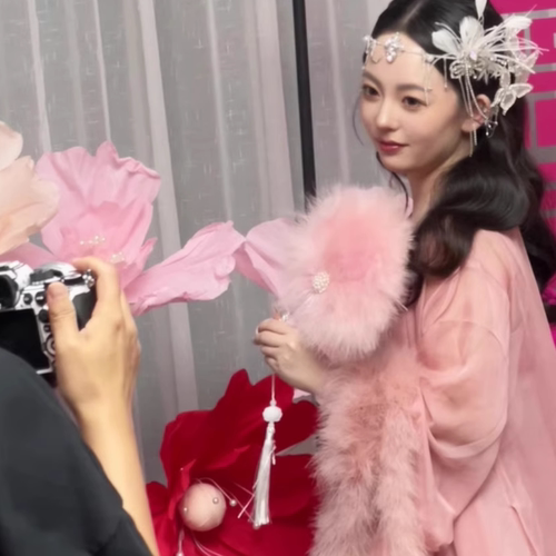 晨袍羽毛扇汉服配饰仙气古风团扇舞台表演舞蹈扇儿童扇摄影手持扇 - 图2