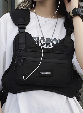 胸包男女ins潮牌运动马甲小背包