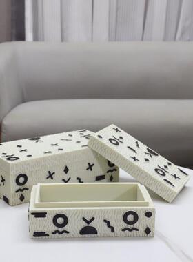 欧式轻奢涂鸦米黄色首饰收纳盒树脂摆件客厅卧室酒店软装家居饰品