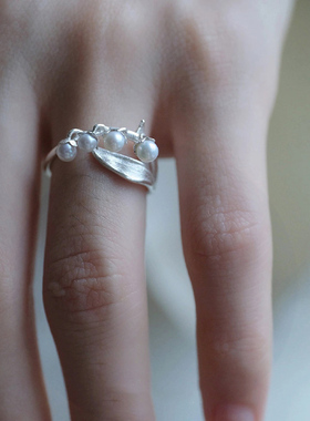 复古烧白铃兰花仿珍珠戒指女轻奢