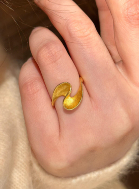 古法沙金拉丝波浪戒指轻奢高级感